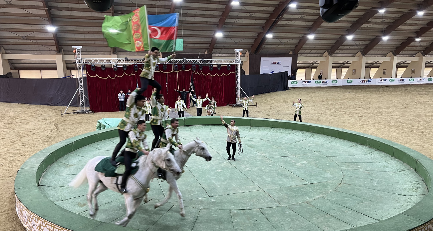 galkynysh-equestrian-performance-baku (3).jpeg