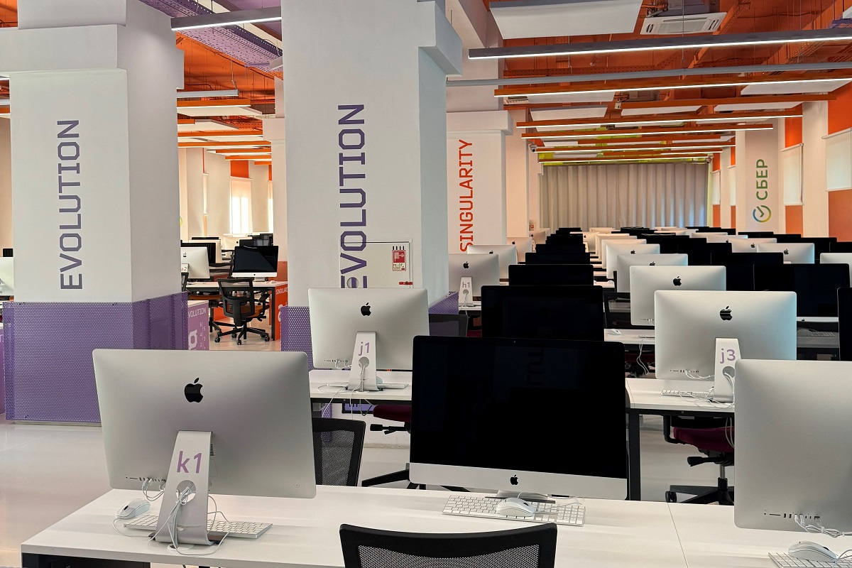 turkmenistan-delegation-kazan-it-education-exchange (2).jpeg