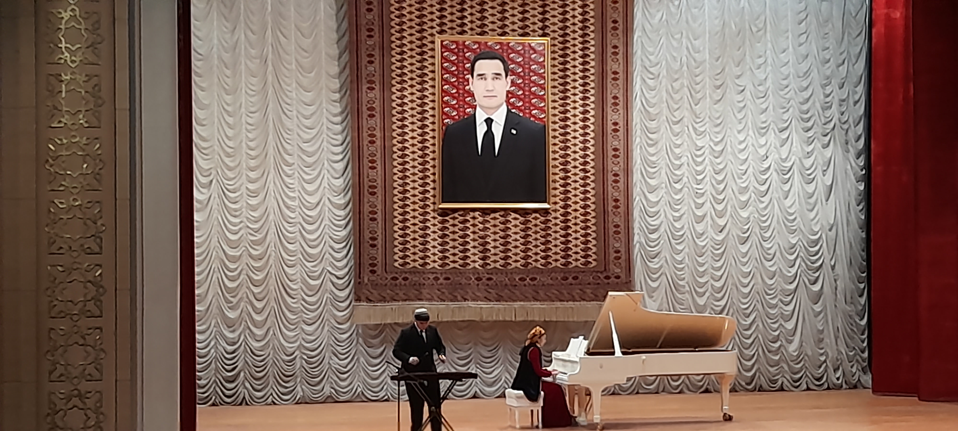 konkurs-vypusknikov-muzykalnyh-shkol-turkmenistana (5).jpg