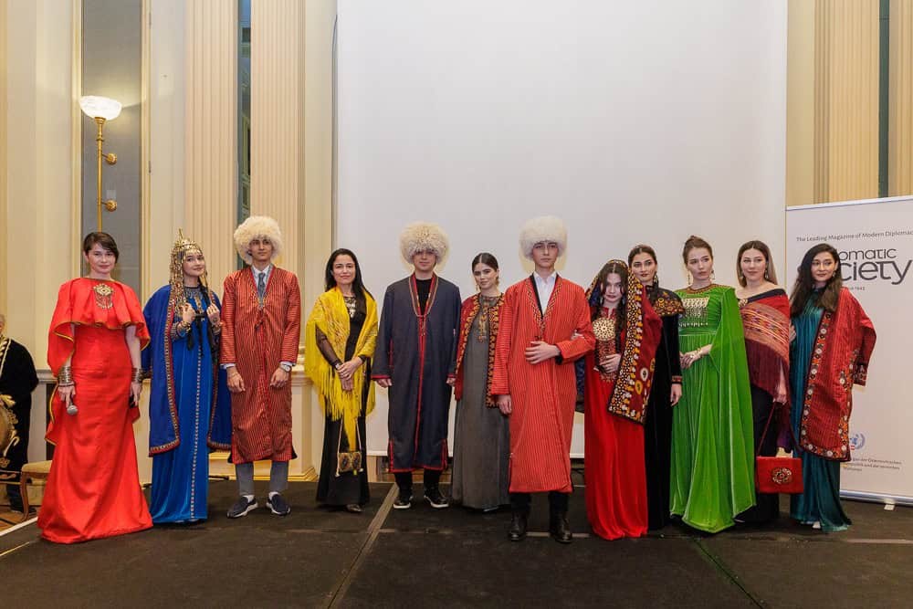 nowruz-festival-vienna-diplomatic-society-turkmenistan (5).jpg