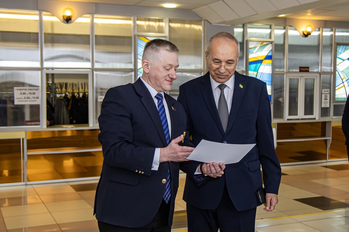 turkmen-ambassador-polotsk-university-visit-2026 (6).JPG