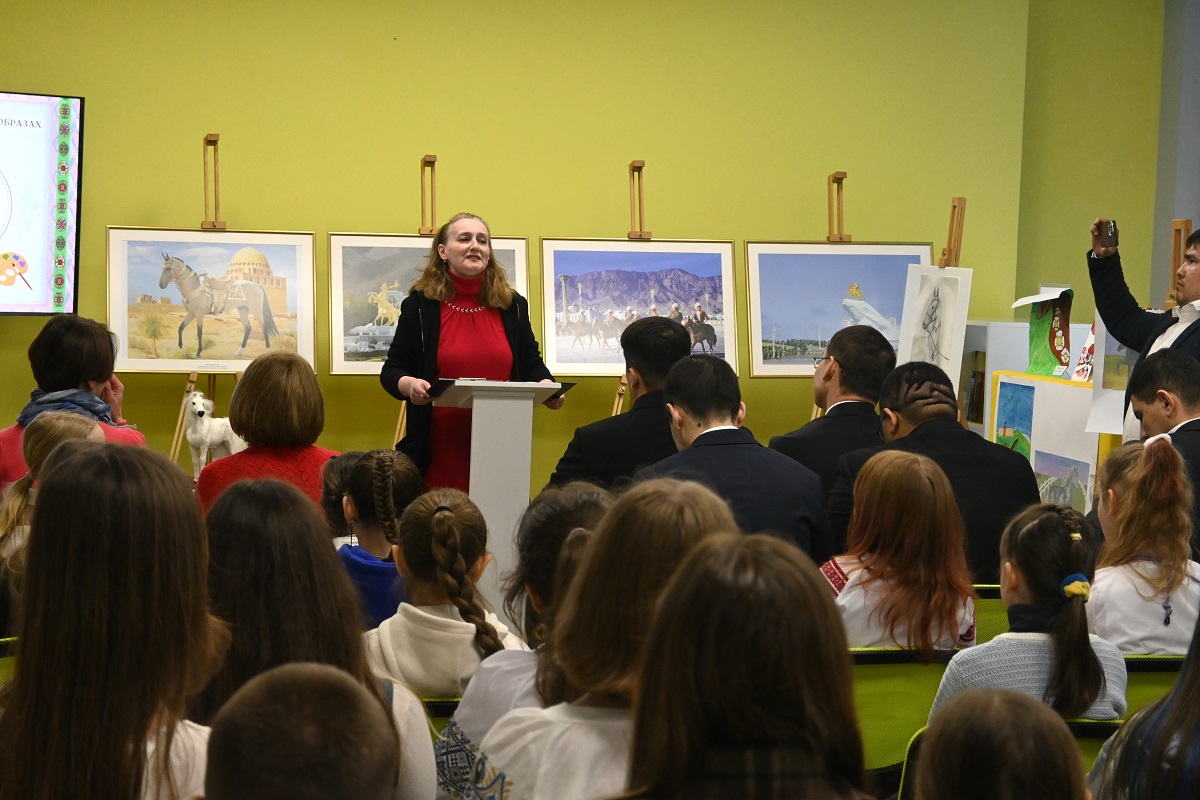 turkmenistan-horse-day-kyiv-library-makhtumkuli-2026 (3).jpg