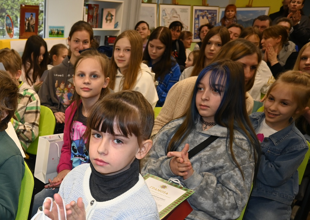 turkmenistan-horse-day-kyiv-library-makhtumkuli-2026 (7).JPG