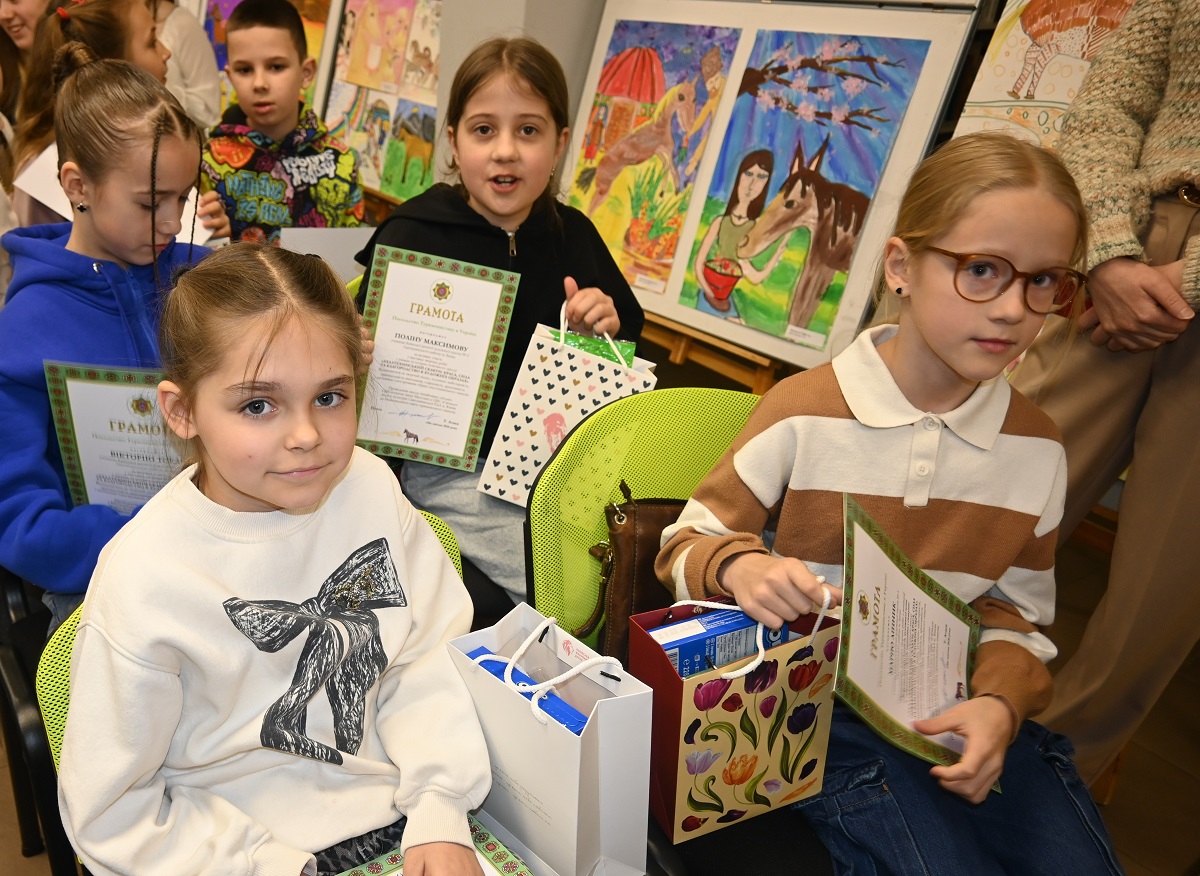 turkmenistan-horse-day-kyiv-library-makhtumkuli-2026 (9).JPG