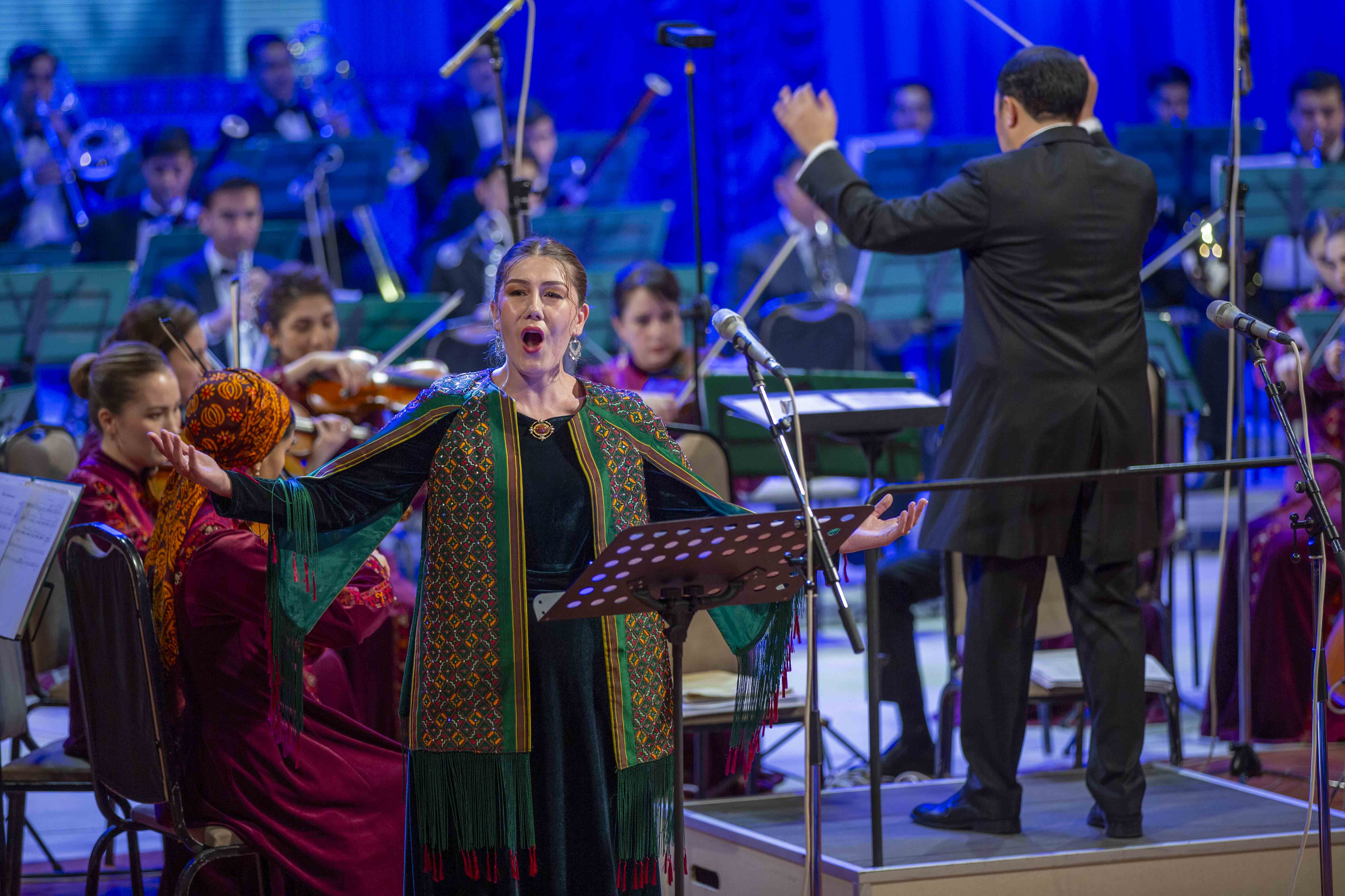 mukhatov-110-anniversary-turksoy-opera-ashgabat (9).jpg