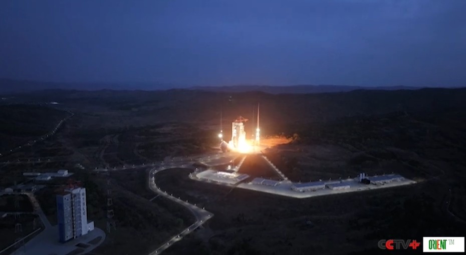 Китай запустил новую группу спутников для коммерческой сети Spacesail. 642-й полёт Long March.