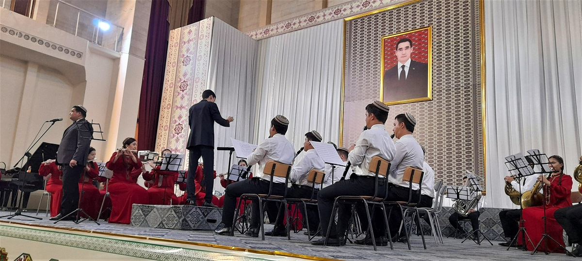 truba-zovet-shirhan-batyrov (3).jpg