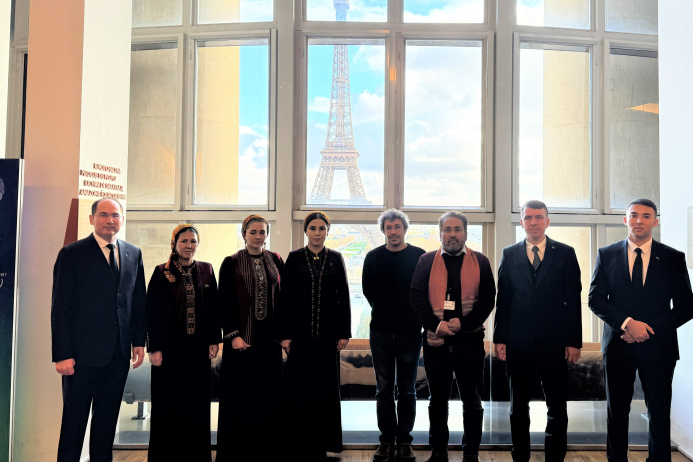  Высшая дипломатическая школа Туркменистана и нейтралитет как интеллектуальная концепция