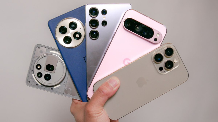  Мировые поставки смартфонов выросли на 2,6% в третьем квартале 2025 года