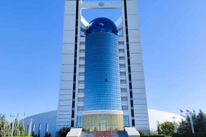  Рашид Мередов обсудил реализацию договоренностей с послами КНР и США