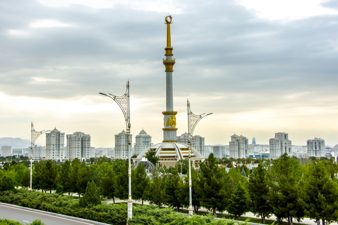  Гурбангулы Бердымухамедов встретился со спецпредставителем генсека ООН