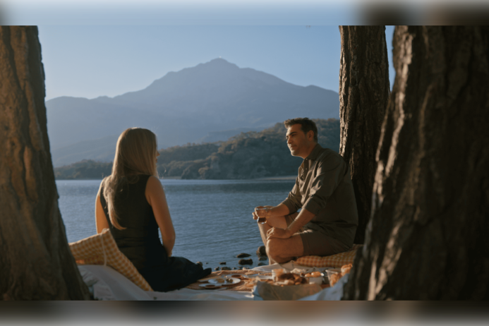  GoTürkiye выпустила свой третий мини-сериал «Hidden Lover»