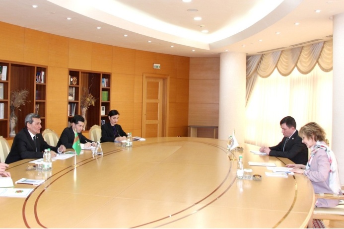  Туркменистан и Красный Крест укрепляют гуманитарные основы региональной безопасности