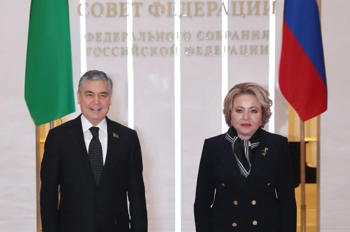  Telephone Conversation between Gurbanguly Berdimuhamedov and Valentina Matviyenko