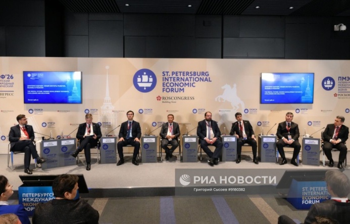  Министр связи Туркменистана выступил на ПМЭФ-2026 и анонсировал создание Центра компетенций по ИИ