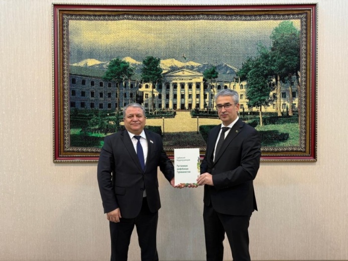  Состоялась встреча Посла Туркменистана с руководством Таджикского государственного медицинского университета