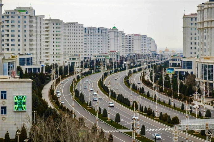  Инвестиции в рост, ИИ и стандарты труда — главное с заседания Кабмина Туркменистана