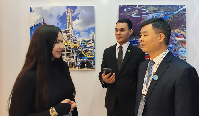  China CAMC видит в Туркменистане гармоничное слияние инициатив «Один пояс» и «Шёлковый путь»