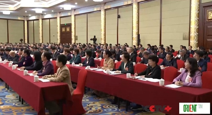  Лидер КНР направил праздничные пожелания соотечественницам во всем мире