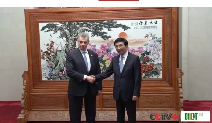  Главный политический советник Китая провёл встречу с делегацией ЛДПР России