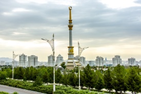 Президент Туркменистана произвел масштабные кадровые перестановки в правительстве