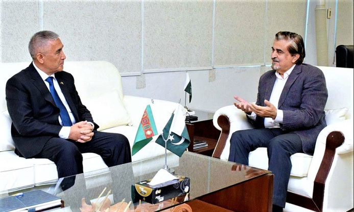  Pakistani Minister of Culture invites Turkmenistan to start joint film production