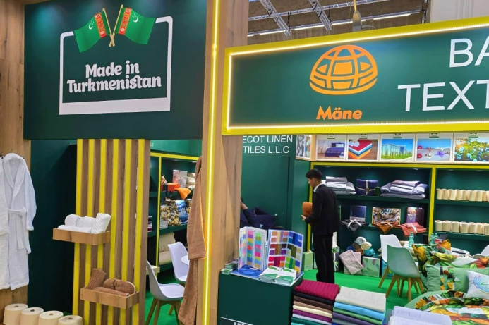  Туркменский текстиль во Франкфурте задает вектор для выставки в Ашхабаде