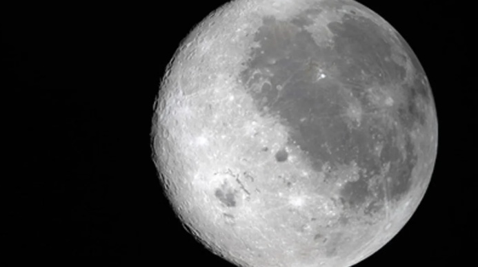 Земляне впервые за полвека увидели обратную сторону Луны