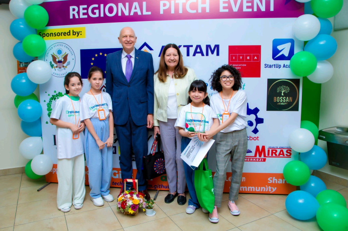  Разбор программ: Technovation Girls