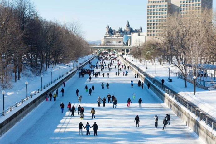  The world's largest ice rink will not open for the first time due to a mild winter