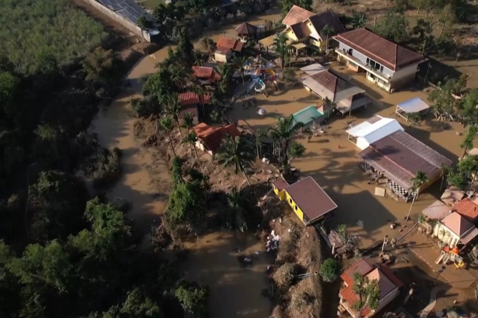  Президент Туркменистана выразил соболезнования Таиланду и Индонезии в связи с наводнениями
