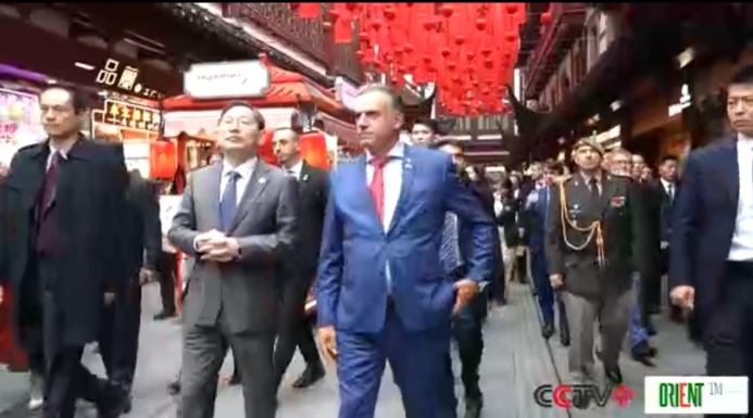  Президент Уругвая с восхищением воспринял атмосферу Праздника весны в Шанхае