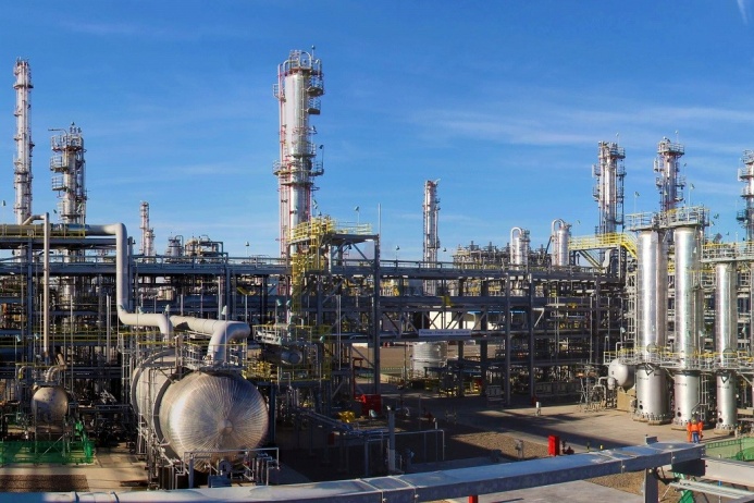  Госконцерн «Tуркменхимия» стал лидером промышленности, превысив январский план на 70%